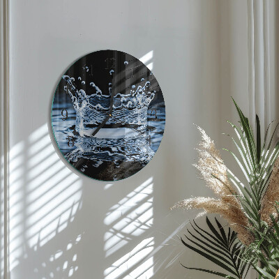 Round wall clock Water