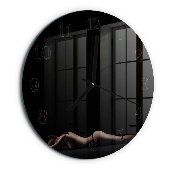 Round wall clock Woman