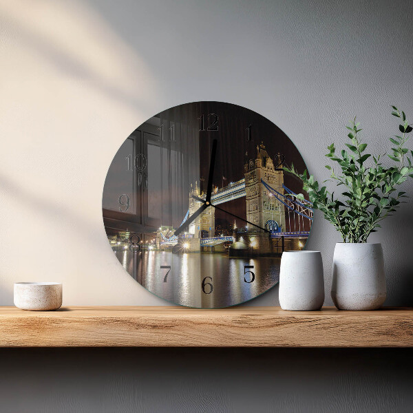 Round wall clock London Bridge