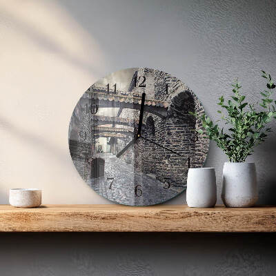 Round wall clock Avenue