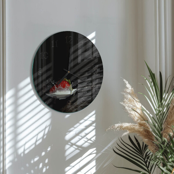 Round wall clock Strawberry