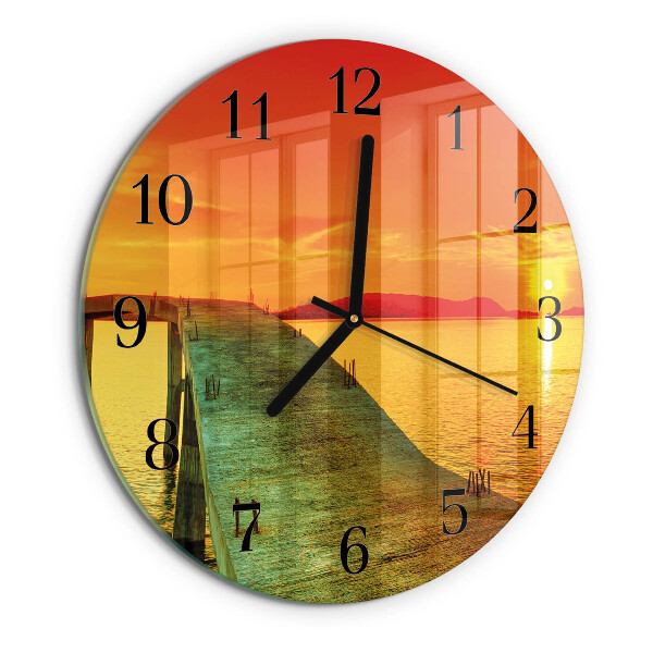 Round wall clock Bridge