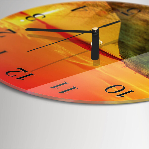 Round wall clock Bridge