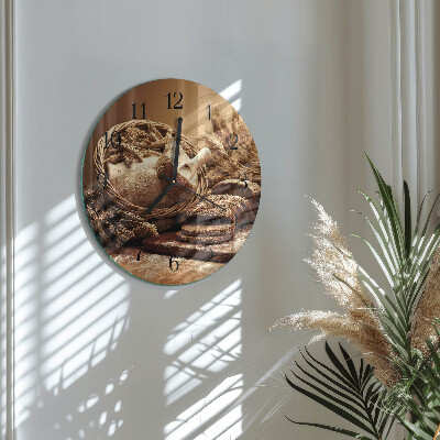 Round wall clock Bread