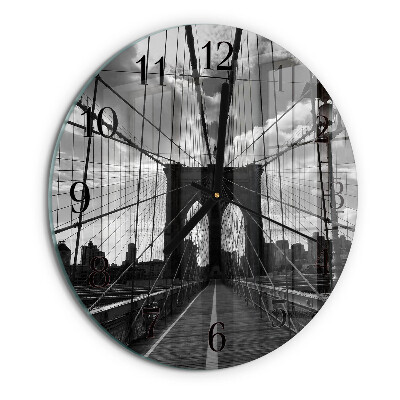 Round wall clock Bridge