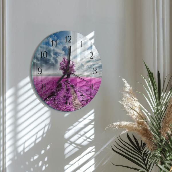 Round wall clock Field