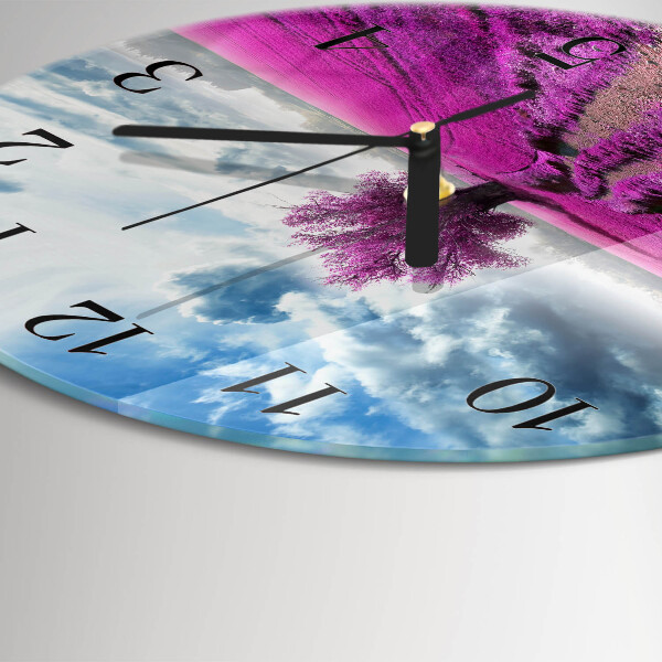 Round wall clock Field