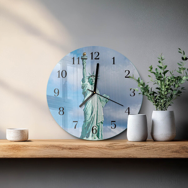 Round wall clock Statue of Liberty