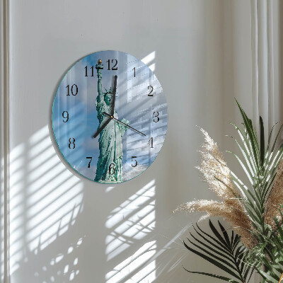 Round wall clock Statue of Liberty
