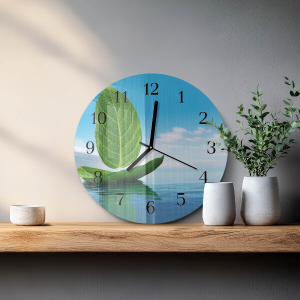 Round wall clock Leaves
