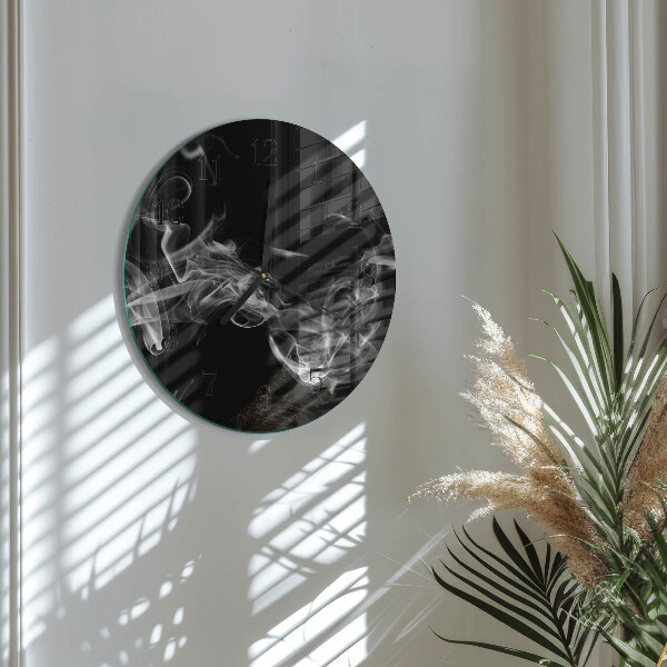 Round wall clock Smoke