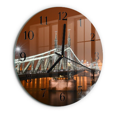 Round wall clock Bridge