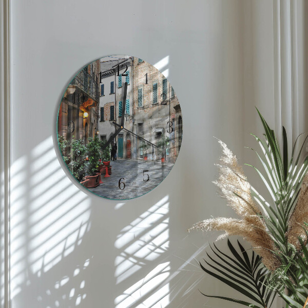 Round wall clock Avenue