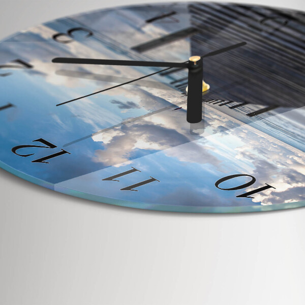 Round wall clock Bridge