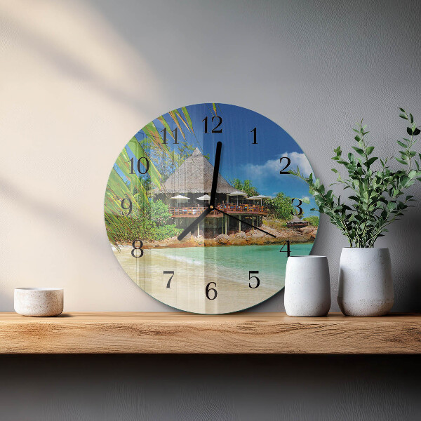 Round wall clock Island