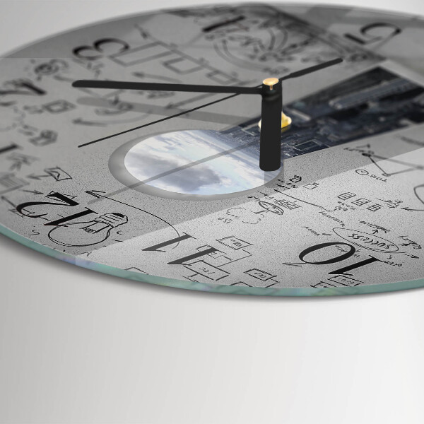 Round wall clock Keyhole