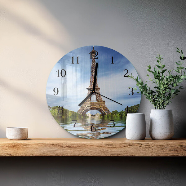 Round wall clock Eiffel Tower