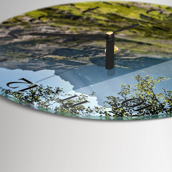 Round wall clock Mountains