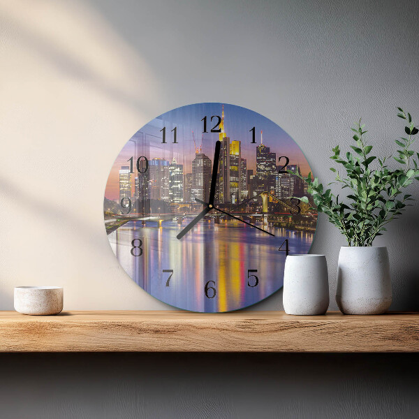 Round wall clock Horizon