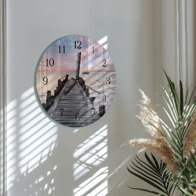 Round wall clock Bridge