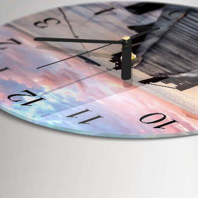 Round wall clock Bridge