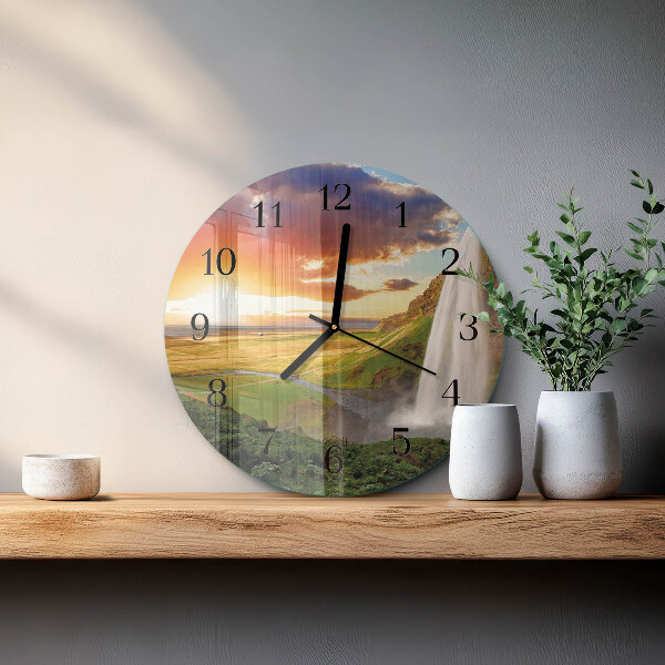 Round wall clock Waterfall