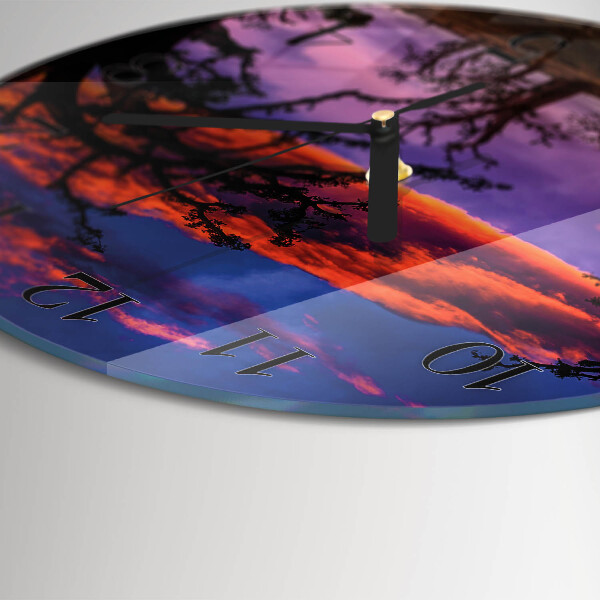 Round wall clock Trees