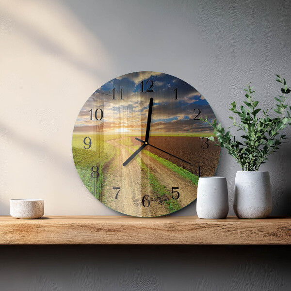 Round wall clock Field