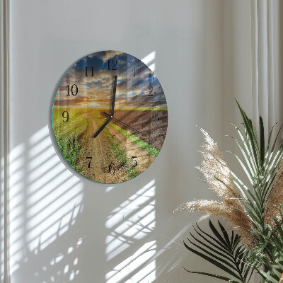 Round wall clock Field