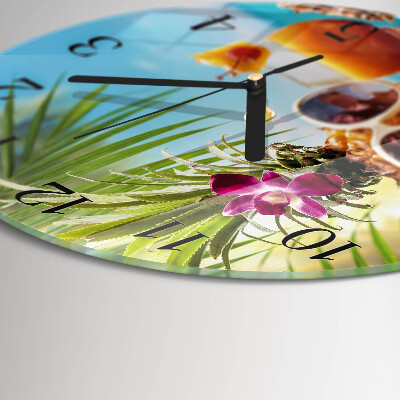 Round wall clock Holidays