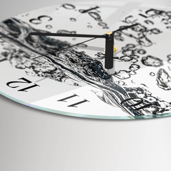 Round wall clock Water