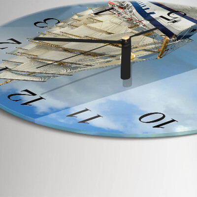 Round wall clock Ship