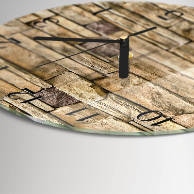 Round wall clock Wall