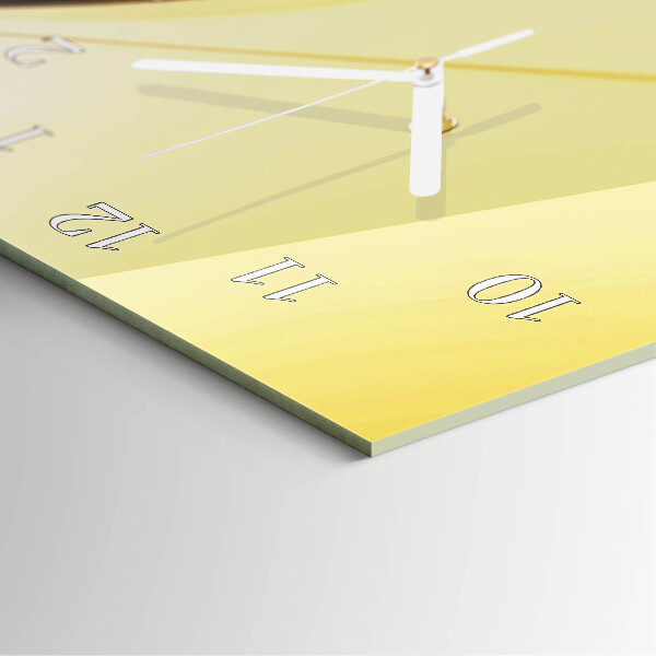 Vertical wall clock Abstraction