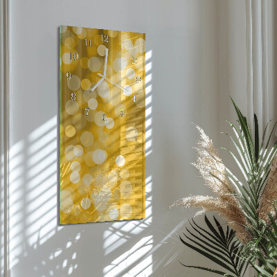 Vertical wall clock Districts