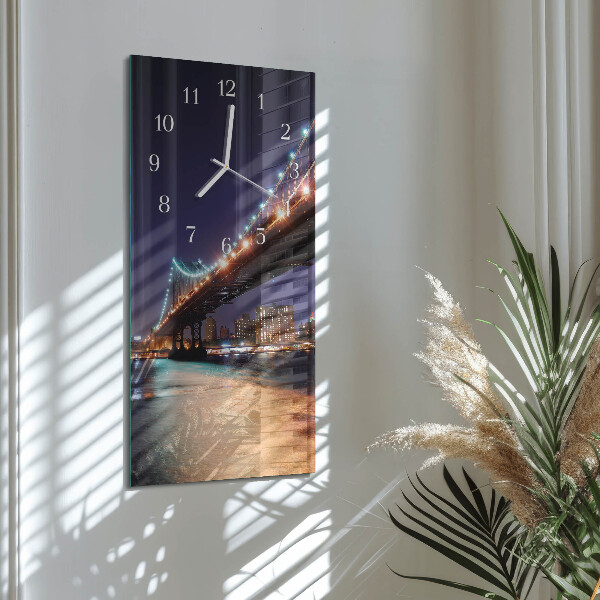 Vertical wall clock Bridge