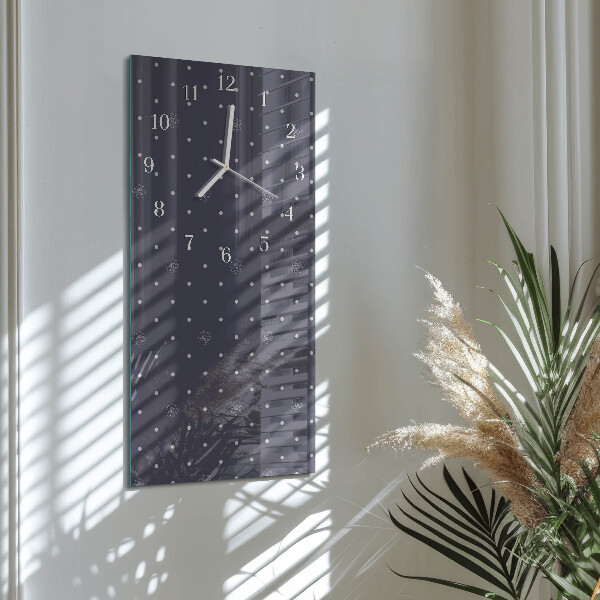 Vertical wall clock Pattern