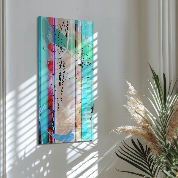 Vertical wall clock Pattern