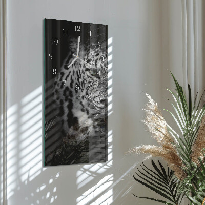 Vertical wall clock Tiger