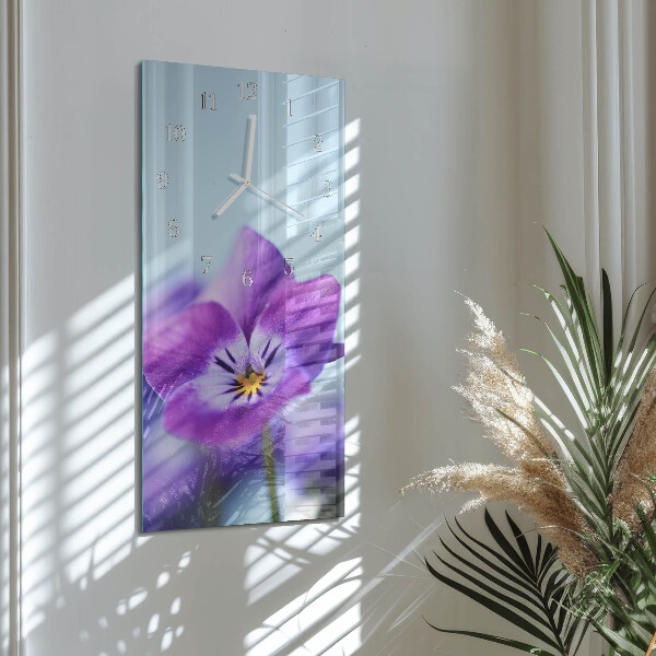 Vertical wall clock Flower