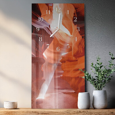 Vertical wall clock Cave