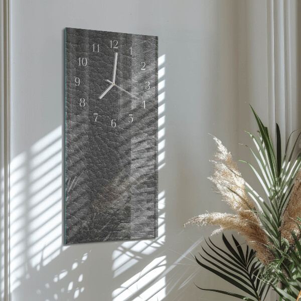 Vertical wall clock Fur