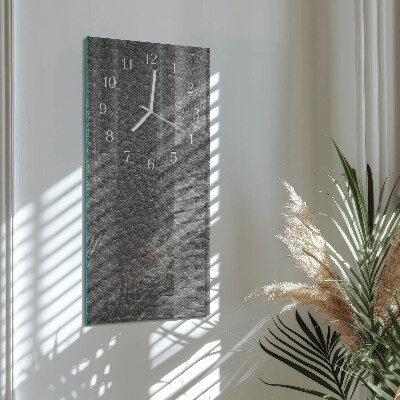 Vertical wall clock Fur