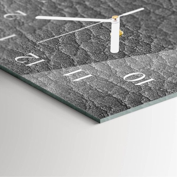 Vertical wall clock Fur