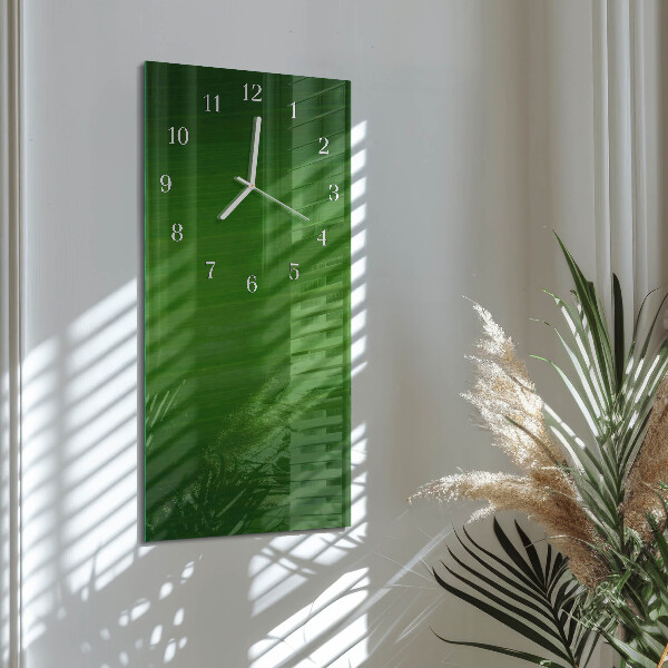 Vertical wall clock Pattern