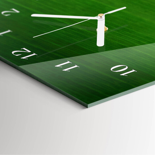 Vertical wall clock Pattern