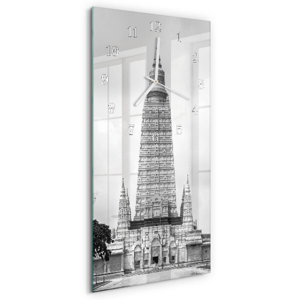 Vertical wall clock Perspectives
