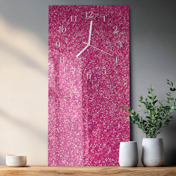 Vertical wall clock Appearance