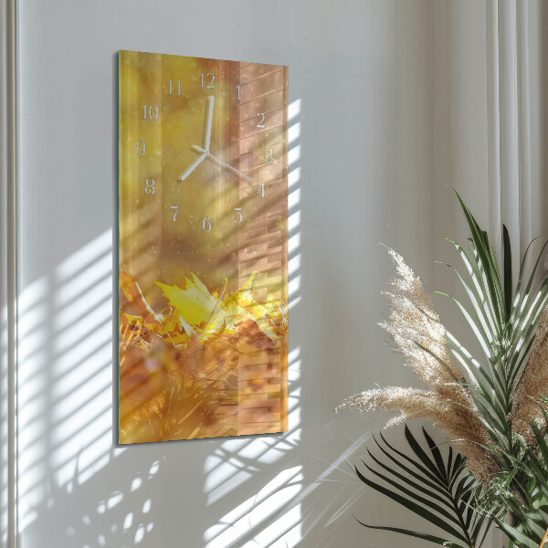 Vertical wall clock Leaves