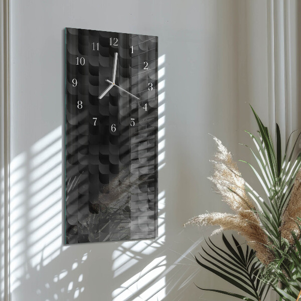 Vertical wall clock Scale